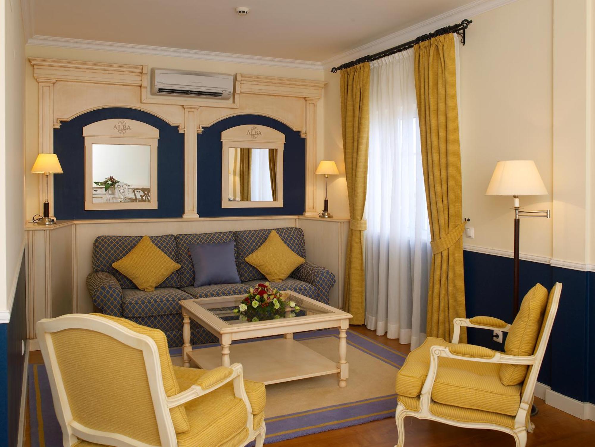 Apartamento com 1 Quarto